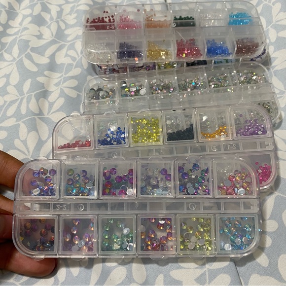 Other - Rhinestones jewels cosmetics